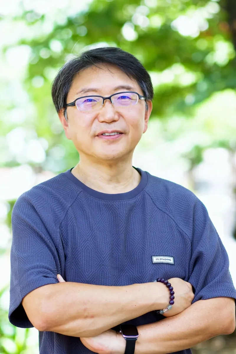 津村 英作